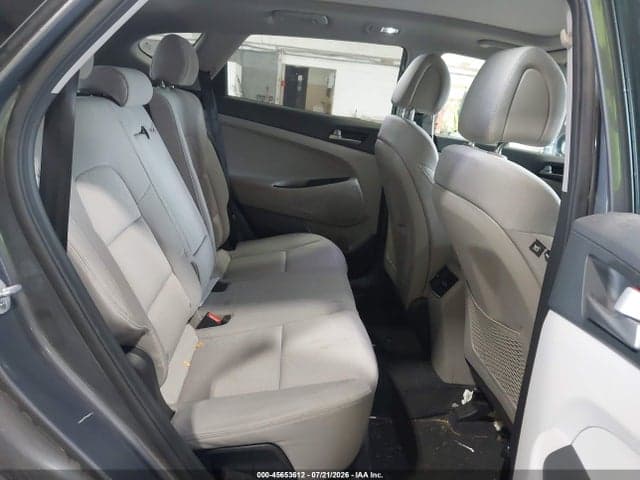2018 HYUNDAI TUCSON VALUE 8