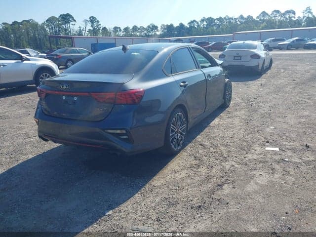 2021 KIA FORTE GT MANUAL 4