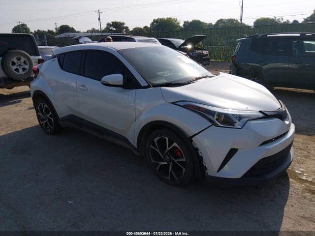 2018 TOYOTA C-HR XLE