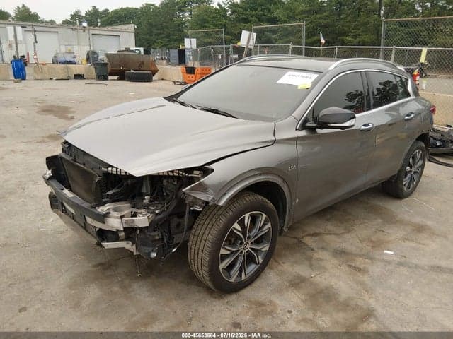 2018 INFINITI QX30 ESSENTIAL 2