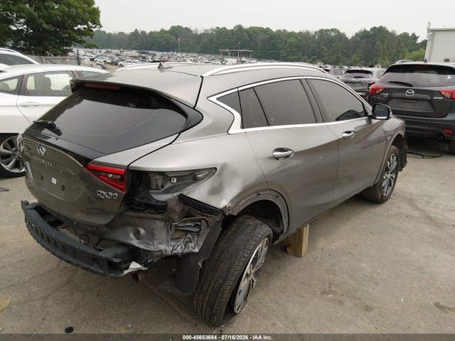 2018 INFINITI QX30 ESSENTIAL 4