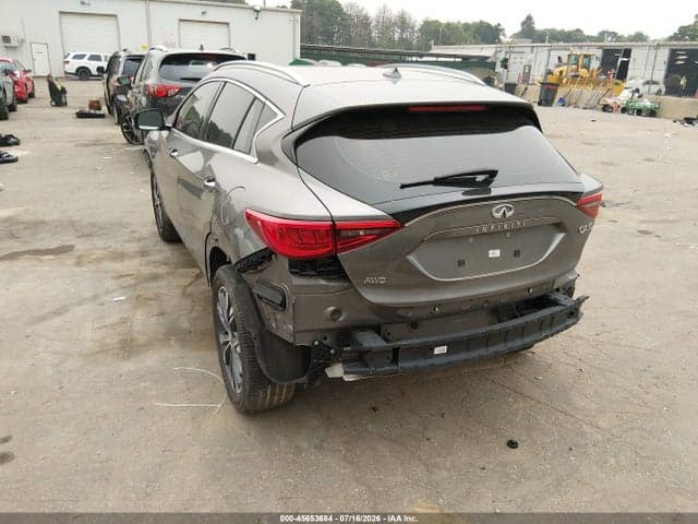 2018 INFINITI QX30 ESSENTIAL 6