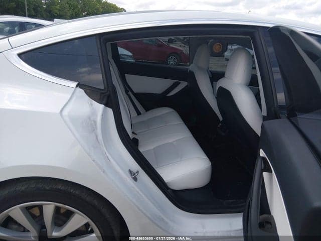 2019 TESLA MODEL 3 LONG RANGE/PERFORMANCE 8