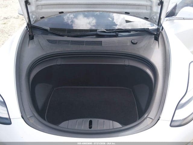 2019 TESLA MODEL 3 LONG RANGE/PERFORMANCE 10