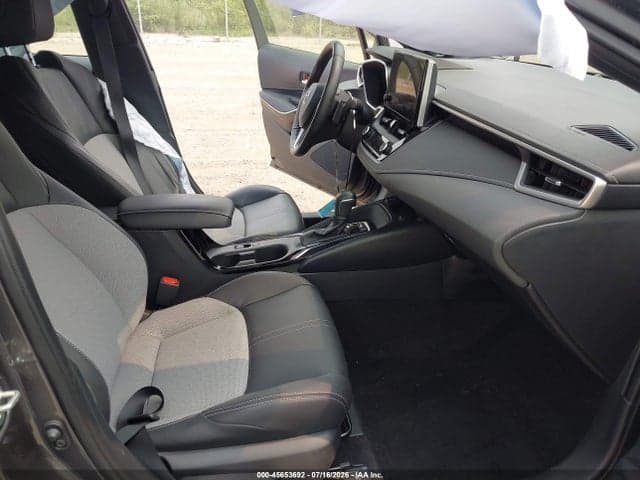 2025 TOYOTA COROLLA XSE 5