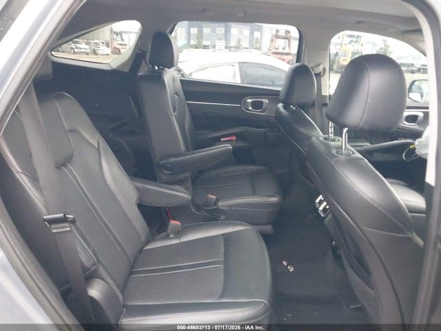 2022 KIA SORENTO SX 8