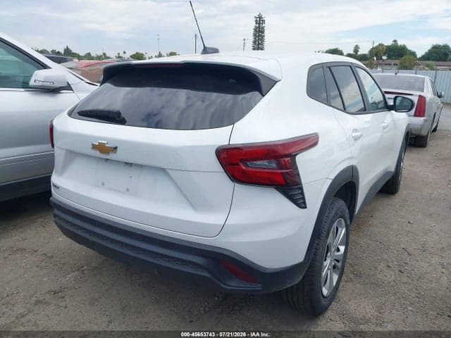 2024 CHEVROLET TRAX FWD SP 4
