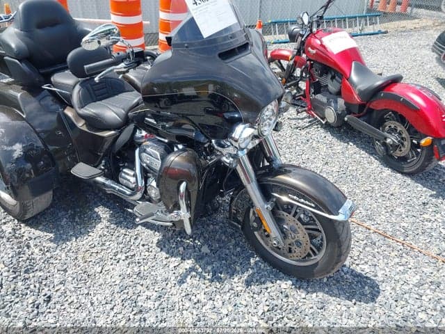 2020 HARLEY-DAVIDSON FLHTCUTG - 1