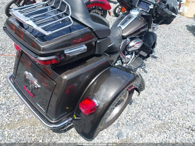 2020 HARLEY-DAVIDSON FLHTCUTG 4