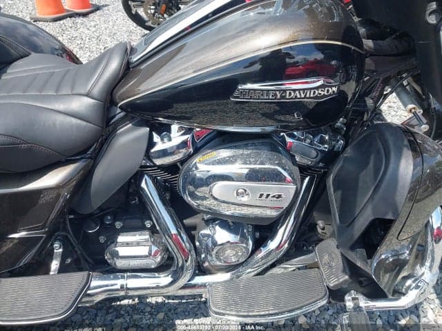 2020 HARLEY-DAVIDSON FLHTCUTG 8
