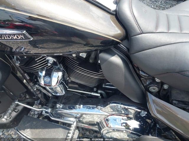 2020 HARLEY-DAVIDSON FLHTCUTG 9