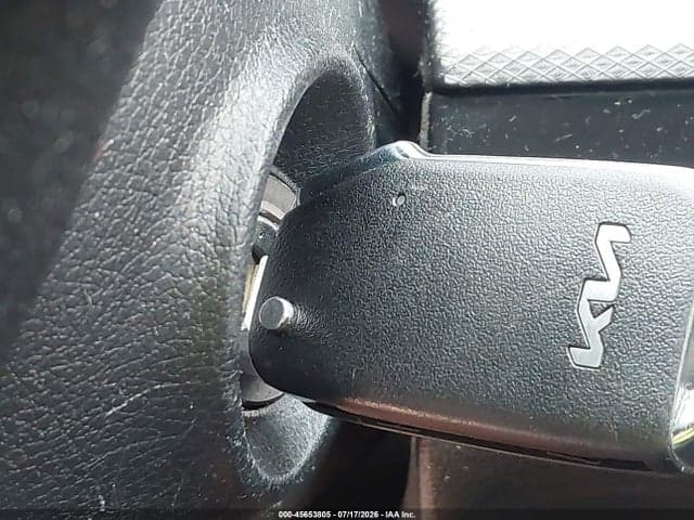 2024 KIA SPORTAGE LX 11