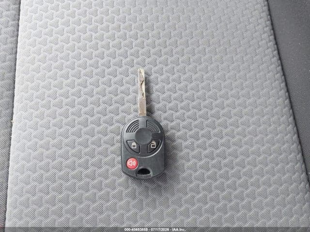 2017 FORD ESCAPE SE 11