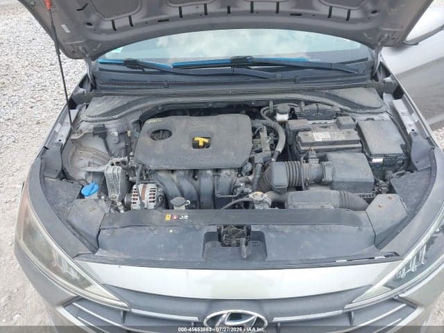 2020 HYUNDAI ELANTRA SE 10
