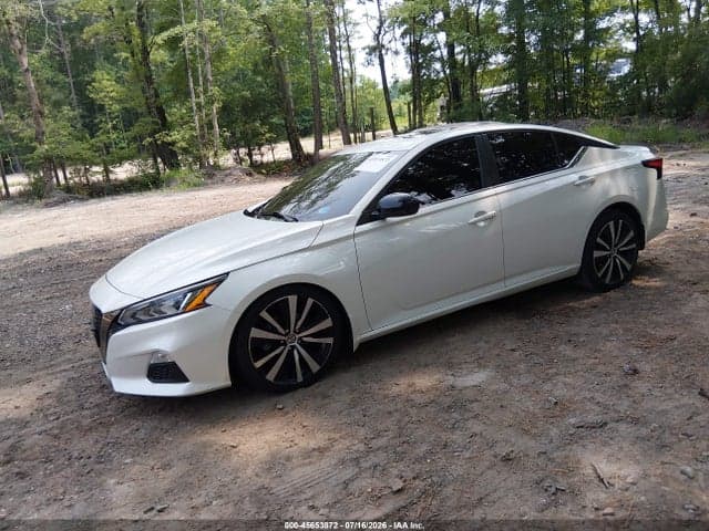 2020 NISSAN ALTIMA SR FWD 2