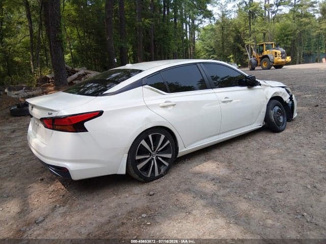 2020 NISSAN ALTIMA SR FWD 4