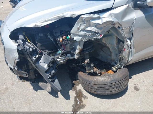 2021 KIA SPORTAGE LX 18