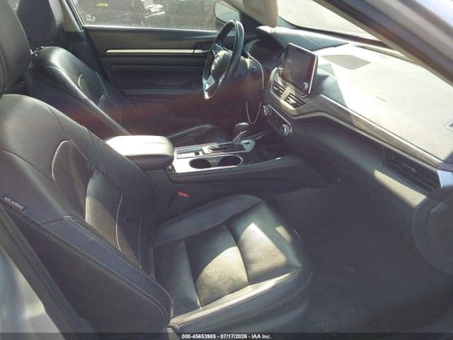 2020 NISSAN ALTIMA SL FWD 5