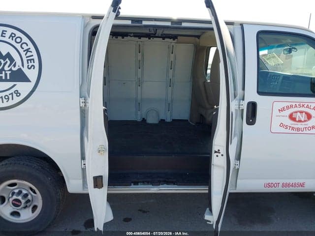 2017 GMC SAVANA 2500 WORK VAN 8