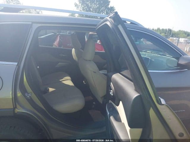 2017 JEEP CHEROKEE LATITUDE 8