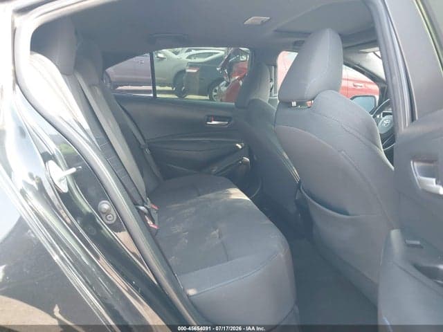 2021 TOYOTA COROLLA SE 8