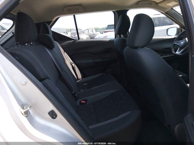 2020 NISSAN KICKS S XTRONIC CVT 8