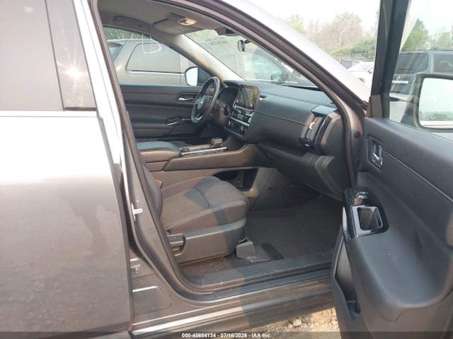 2022 NISSAN PATHFINDER SV 4WD 5