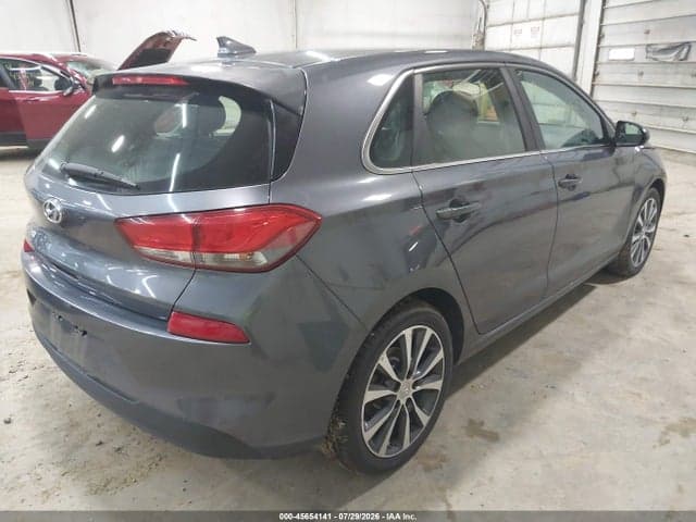 2018 HYUNDAI ELANTRA GT 4