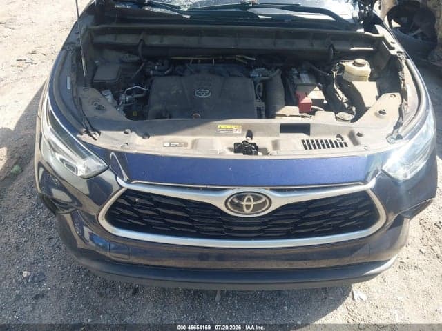 2021 TOYOTA HIGHLANDER XLE 10