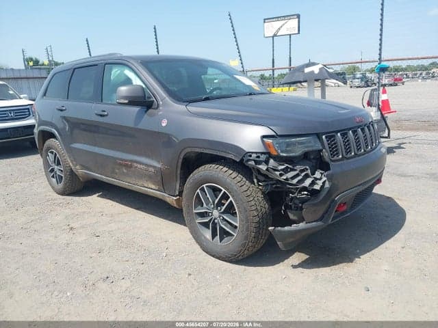 2017 JEEP GRAND CHEROKEE TRAILHAWK - 1