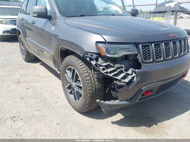 2017 JEEP GRAND CHEROKEE TRAILHAWK 6