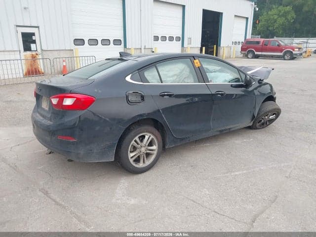 2017 CHEVROLET CRUZE LT AUTO 4