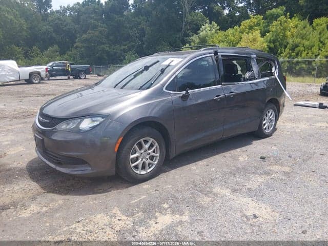 2020 CHRYSLER VOYAGER LXI 2
