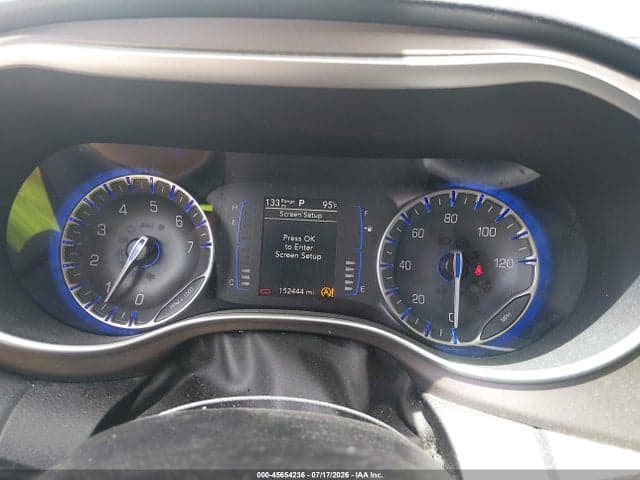 2020 CHRYSLER VOYAGER LXI 7