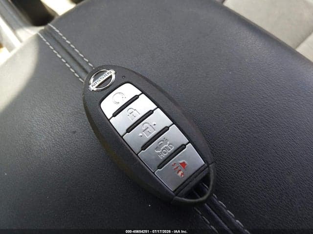 2020 NISSAN SENTRA SV XTRONIC CVT 11