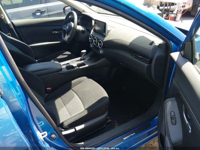 2020 NISSAN SENTRA SV XTRONIC CVT 5