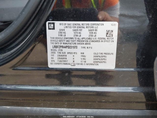 2023 BUICK ENVISION ESSENCE AWD 9