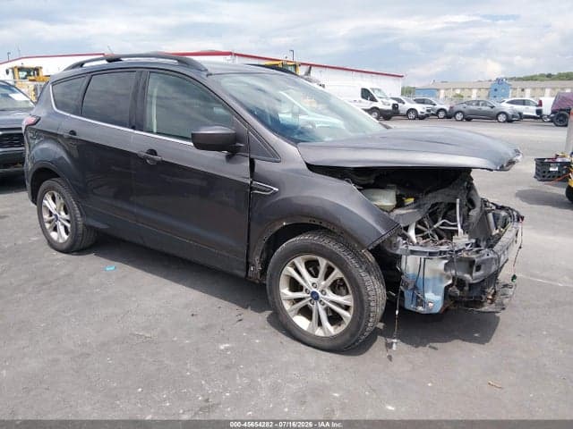 2018 FORD ESCAPE SE 1