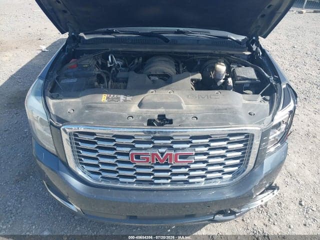 2019 GMC YUKON XL DENALI 10