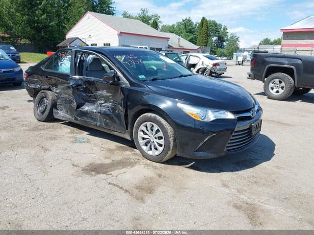 2017 TOYOTA CAMRY LE 1