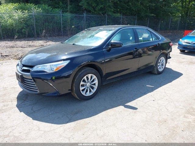 2017 TOYOTA CAMRY LE 2