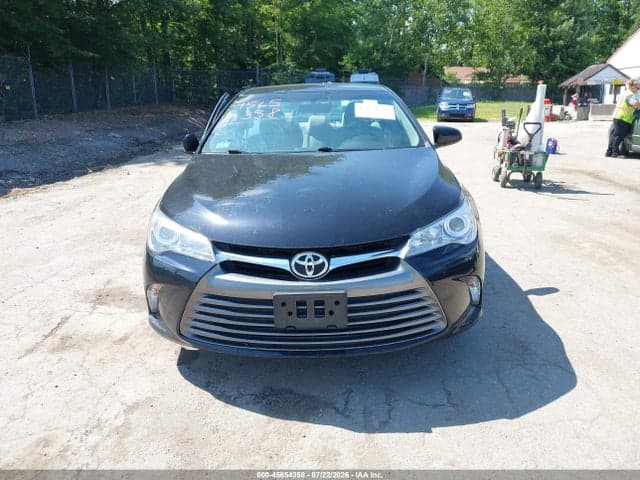 2017 TOYOTA CAMRY LE 12