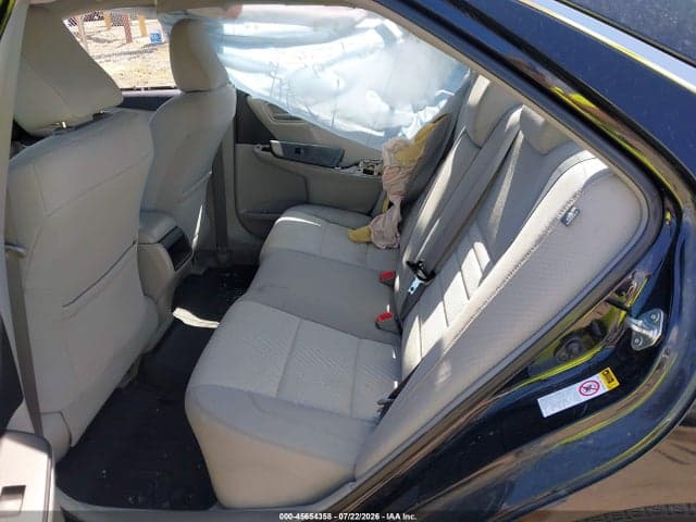 2017 TOYOTA CAMRY LE 8