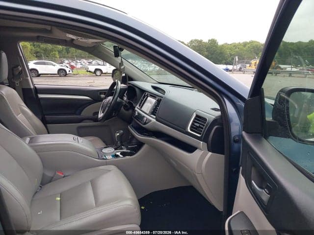 2017 TOYOTA HIGHLANDER XLE 5