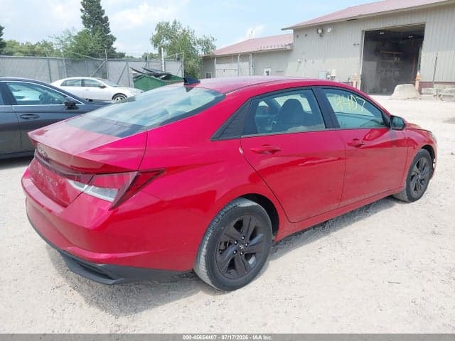2023 HYUNDAI ELANTRA SEL 4