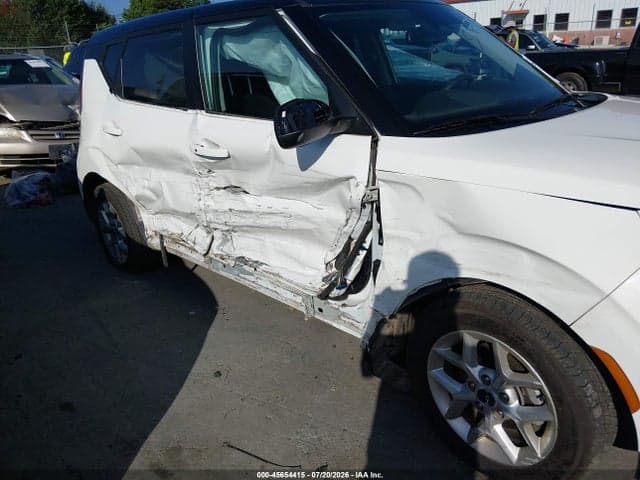 2024 KIA SOUL S 6