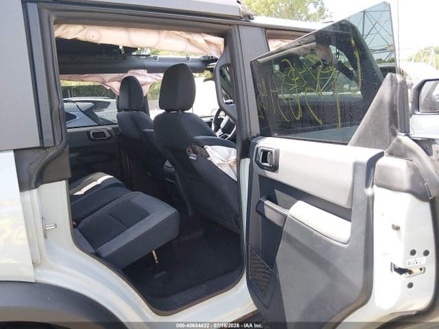 2023 FORD BRONCO BIG BEND 8