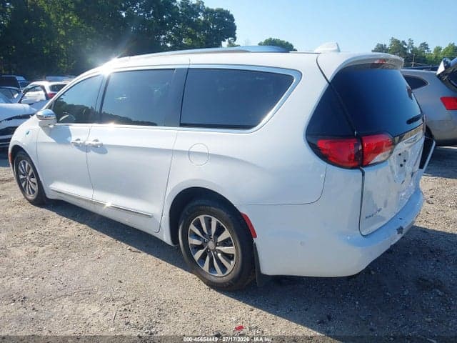 2020 CHRYSLER PACIFICA HYBRID LIMITED 3