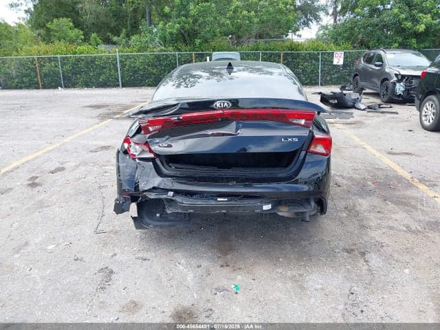2021 KIA K5 LXS 17