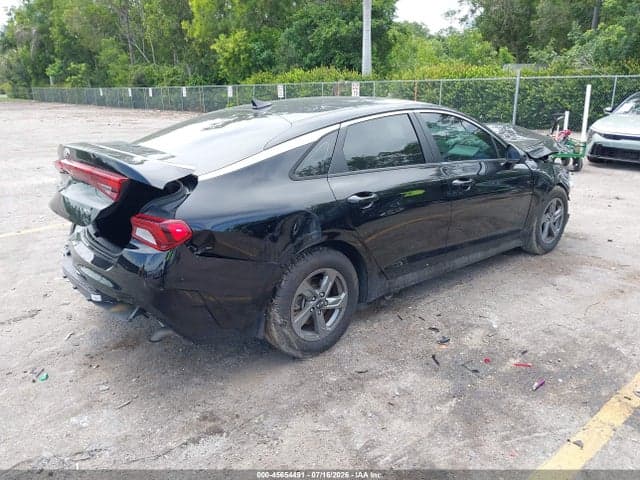 2021 KIA K5 LXS 4